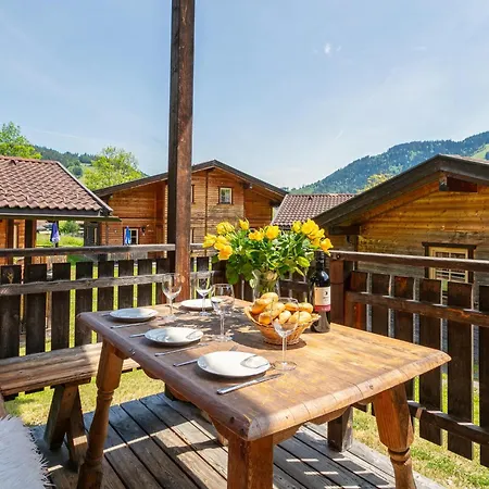 Сasa de vacaciones Urige Doppelhaushaelften 1 Und 2