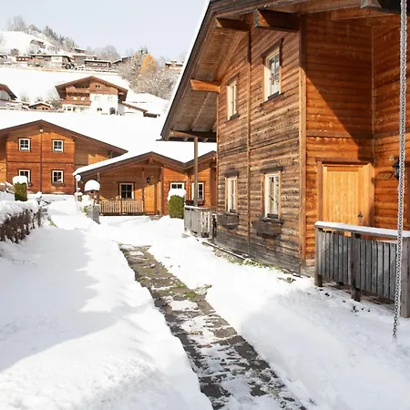 Сasa de vacaciones Urige Doppelhaushaelften 1 Und 2